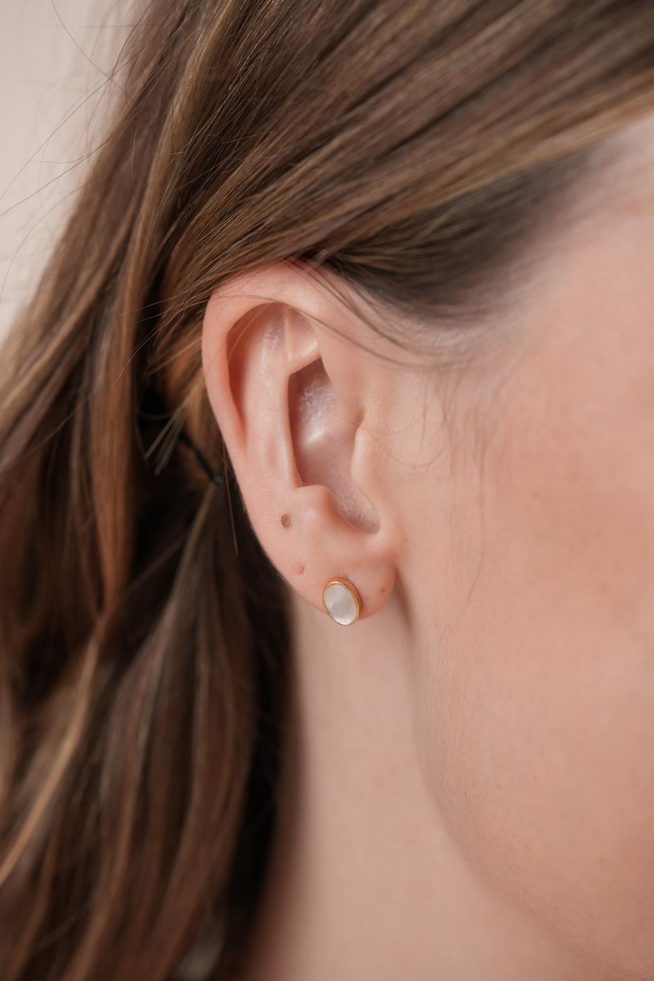 Goldstone Set With Earrings Design