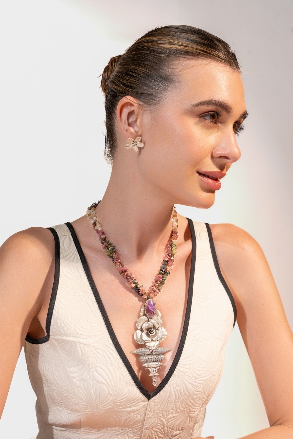 Gulzar Set Traditional Look