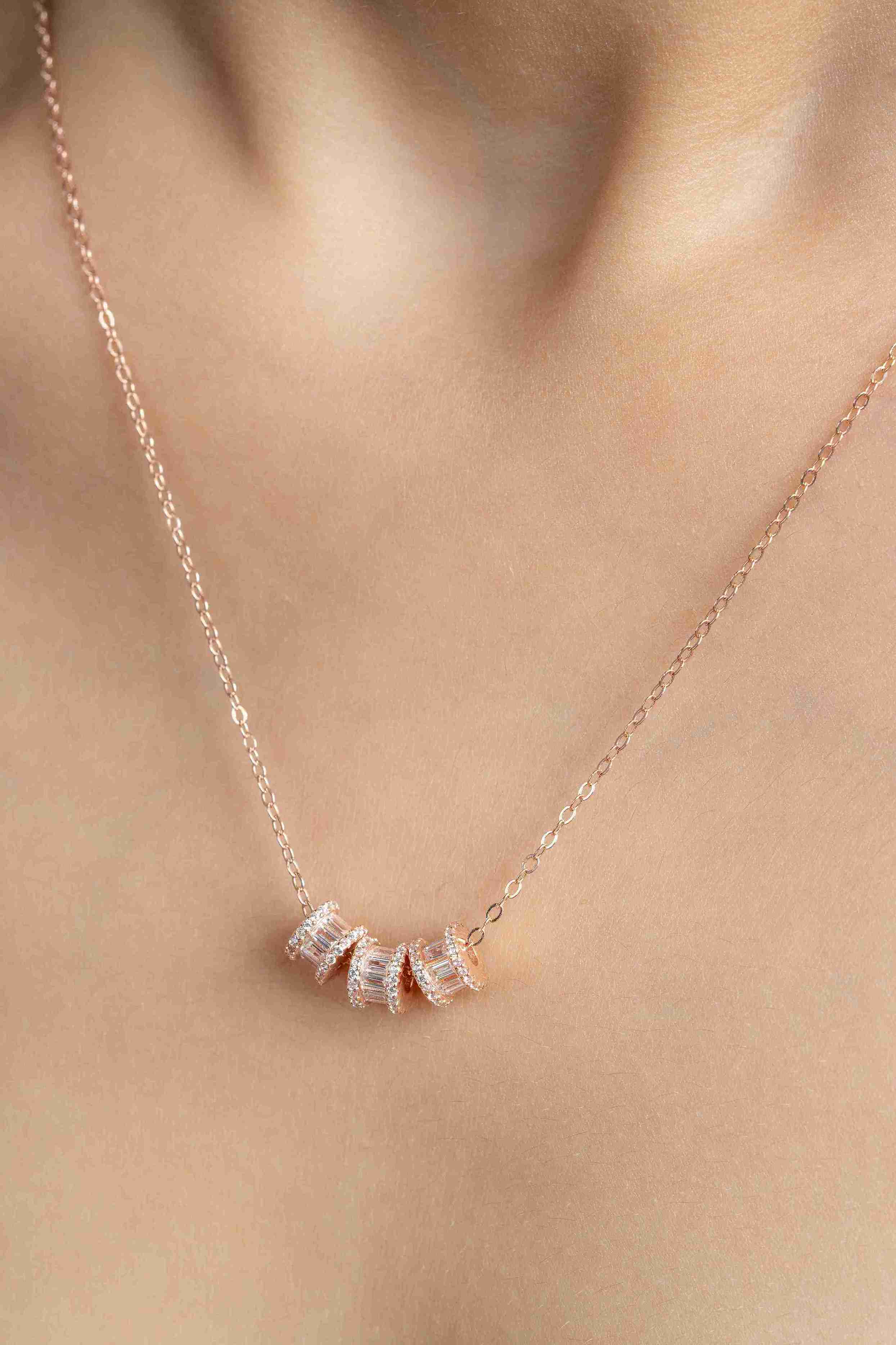 Axis Necklace