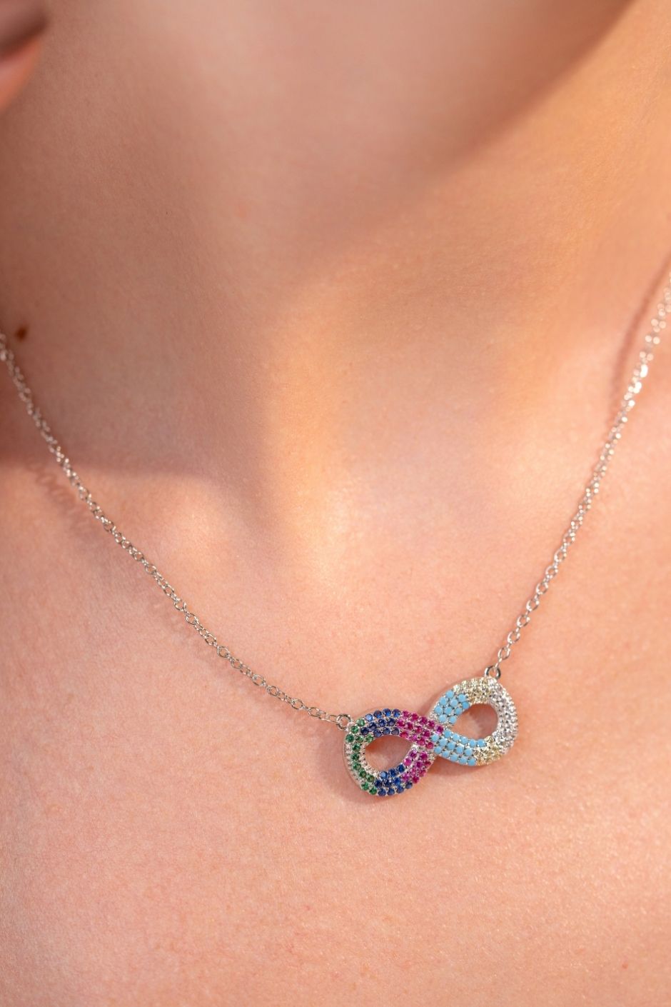 Eterna Necklace