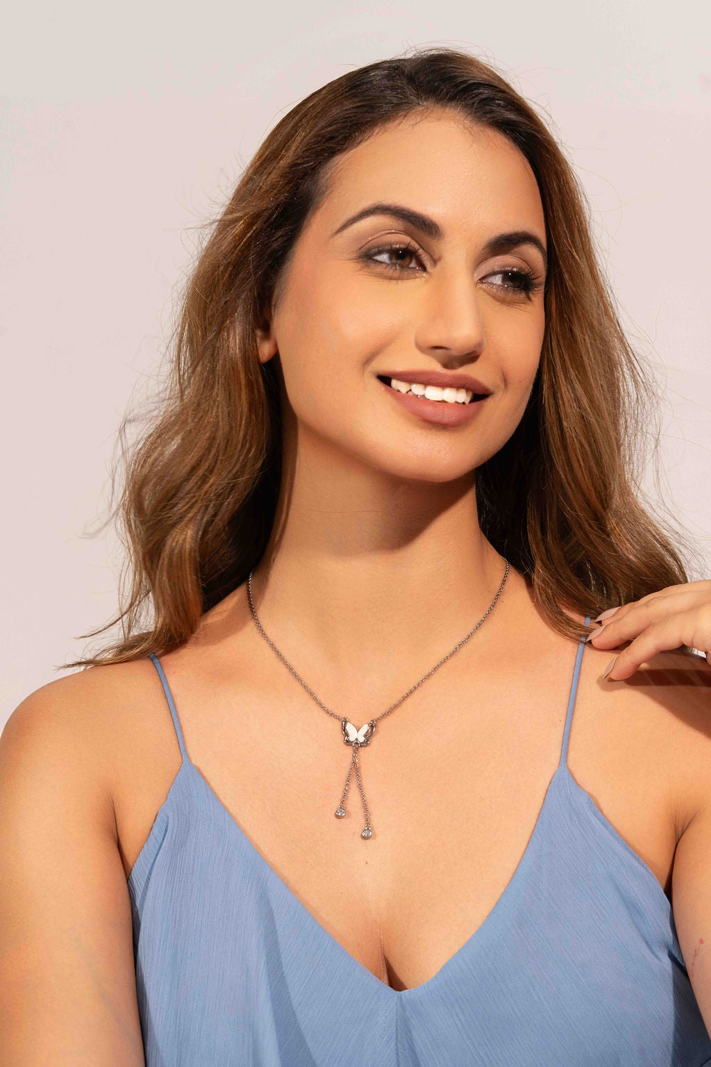 FlutterNecklace1
