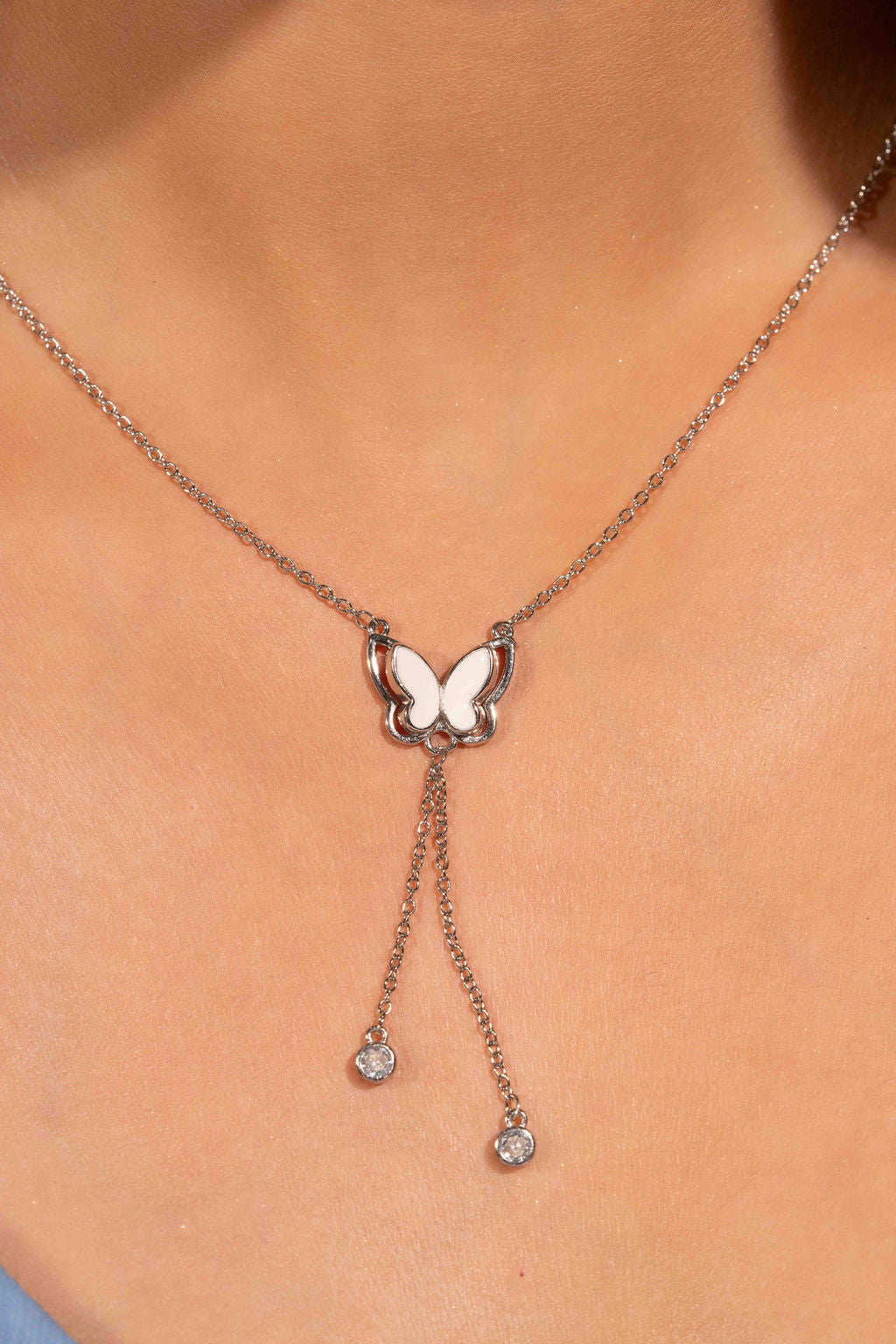 FlutterNecklace3