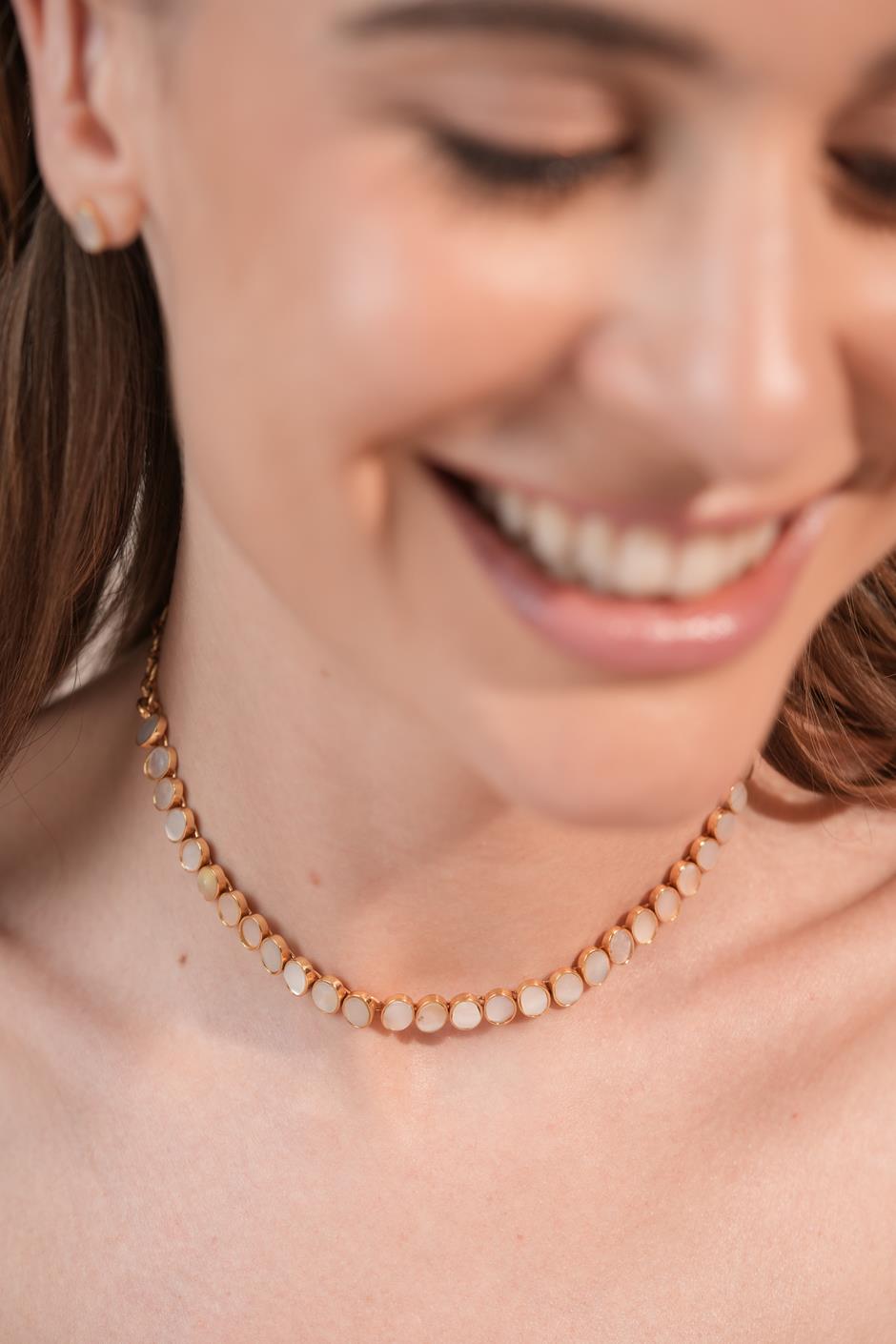 Goldstone Set Closeup Look