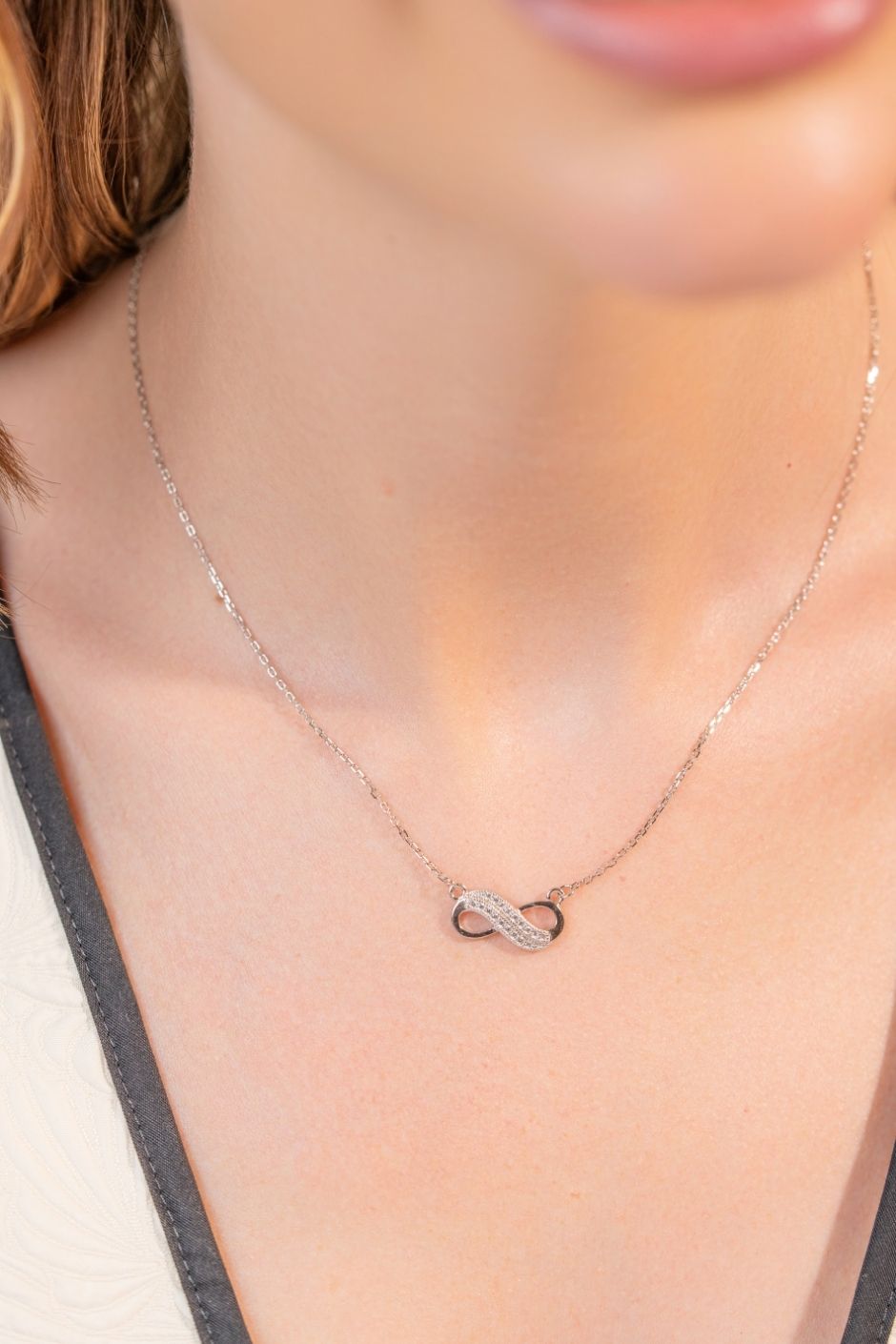 Infini_Necklace
