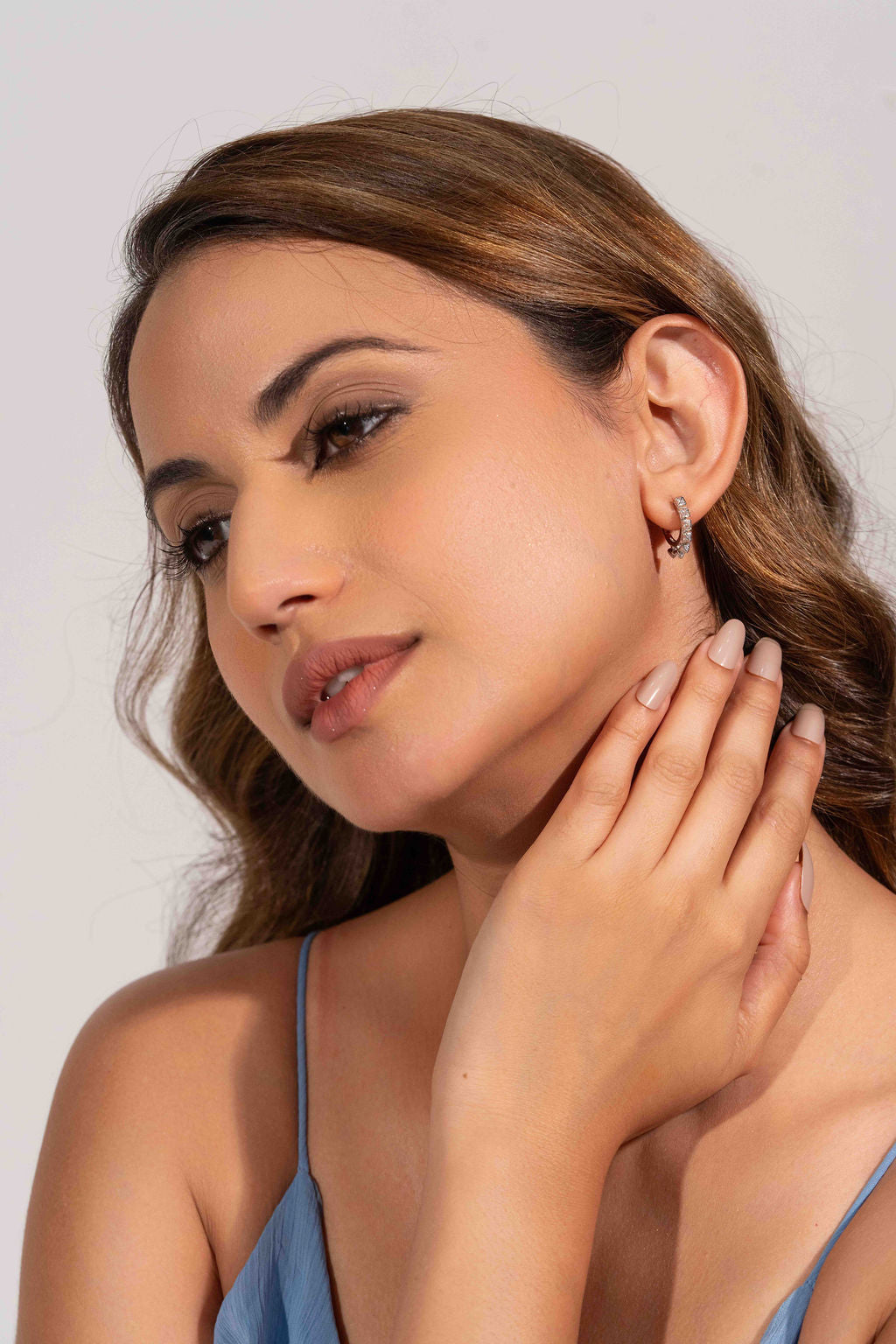 LumeEarringswoman