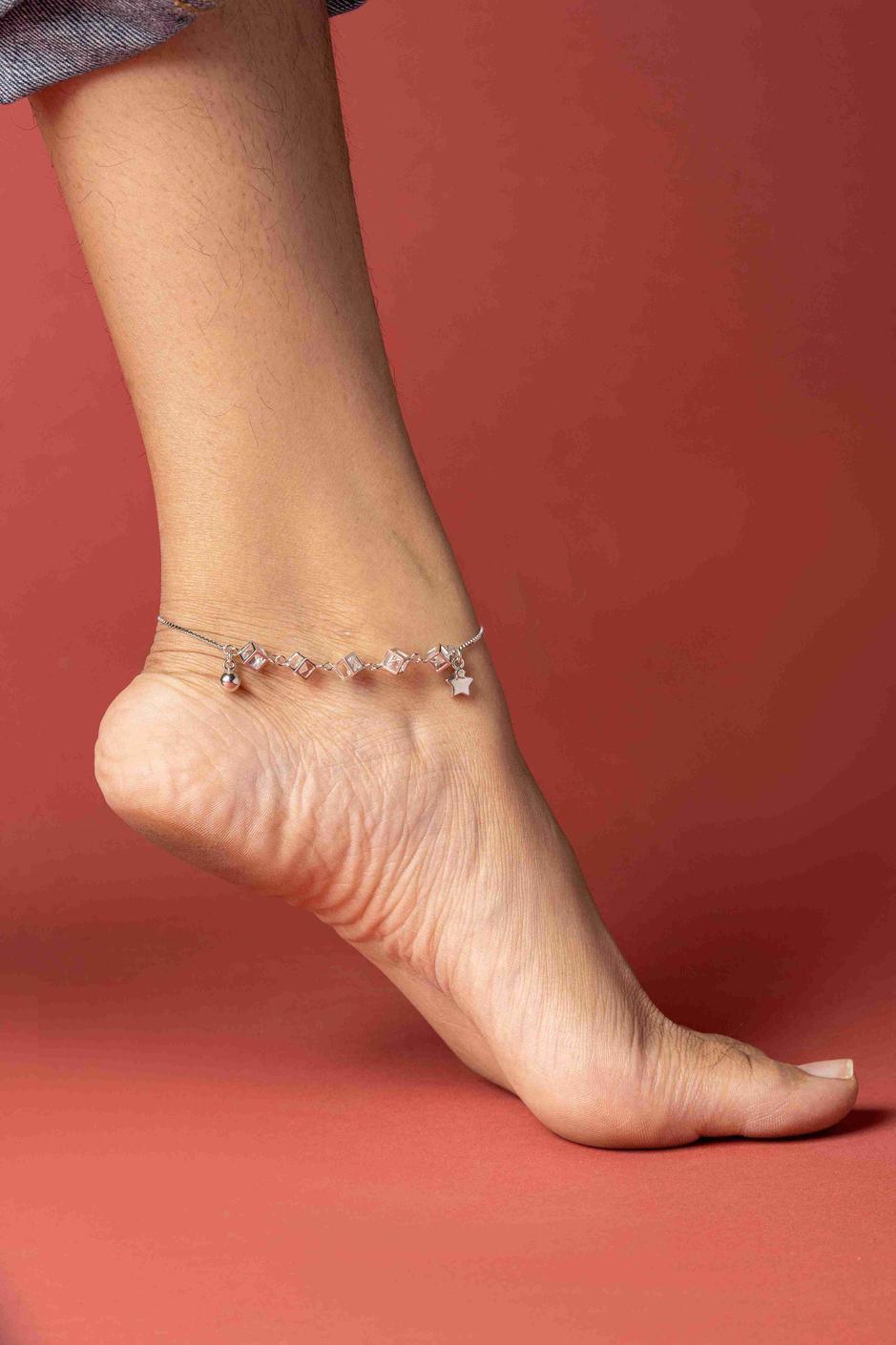 Tiny Tresures leg anklet silver jewellery