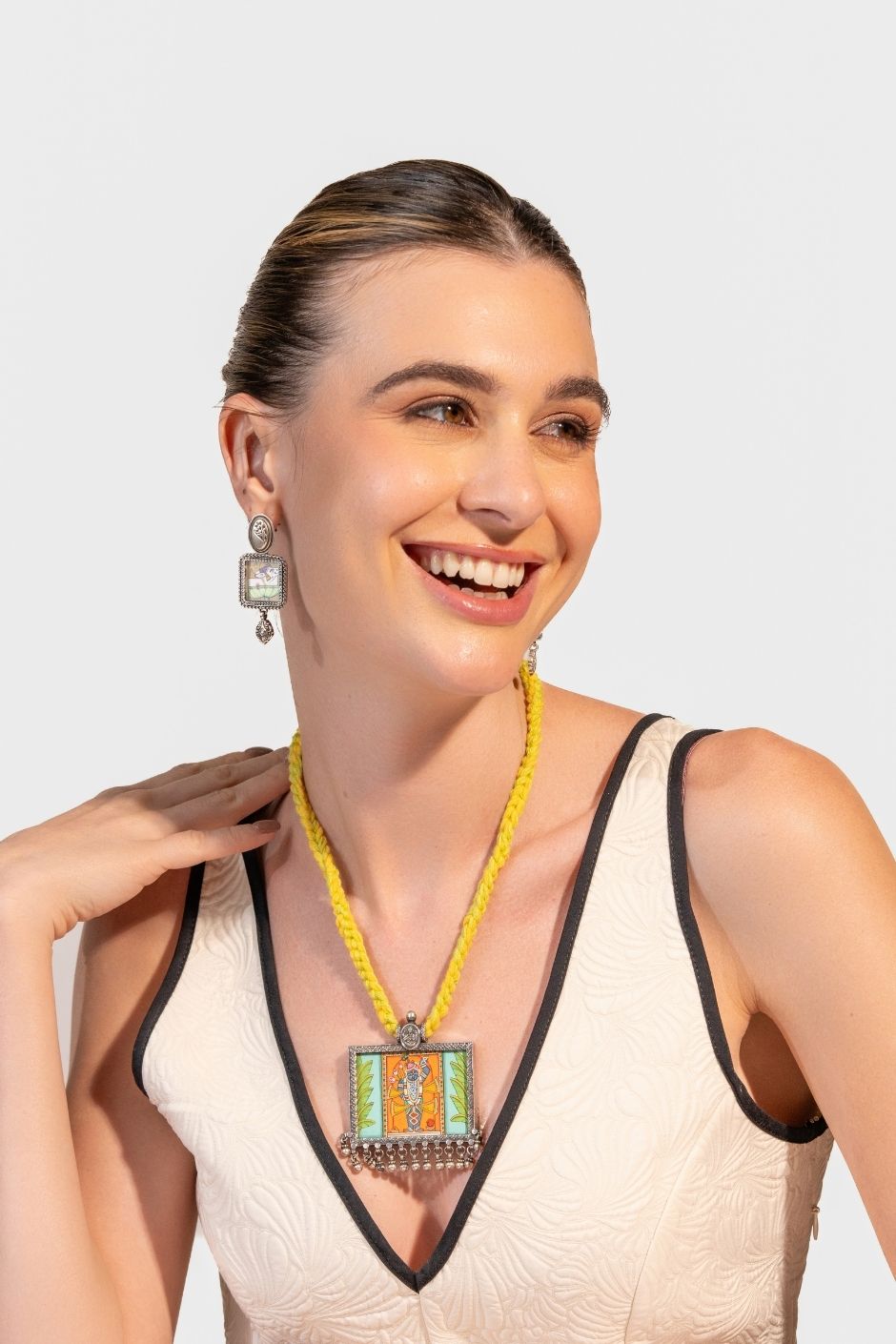 Vishkara Necklace Design